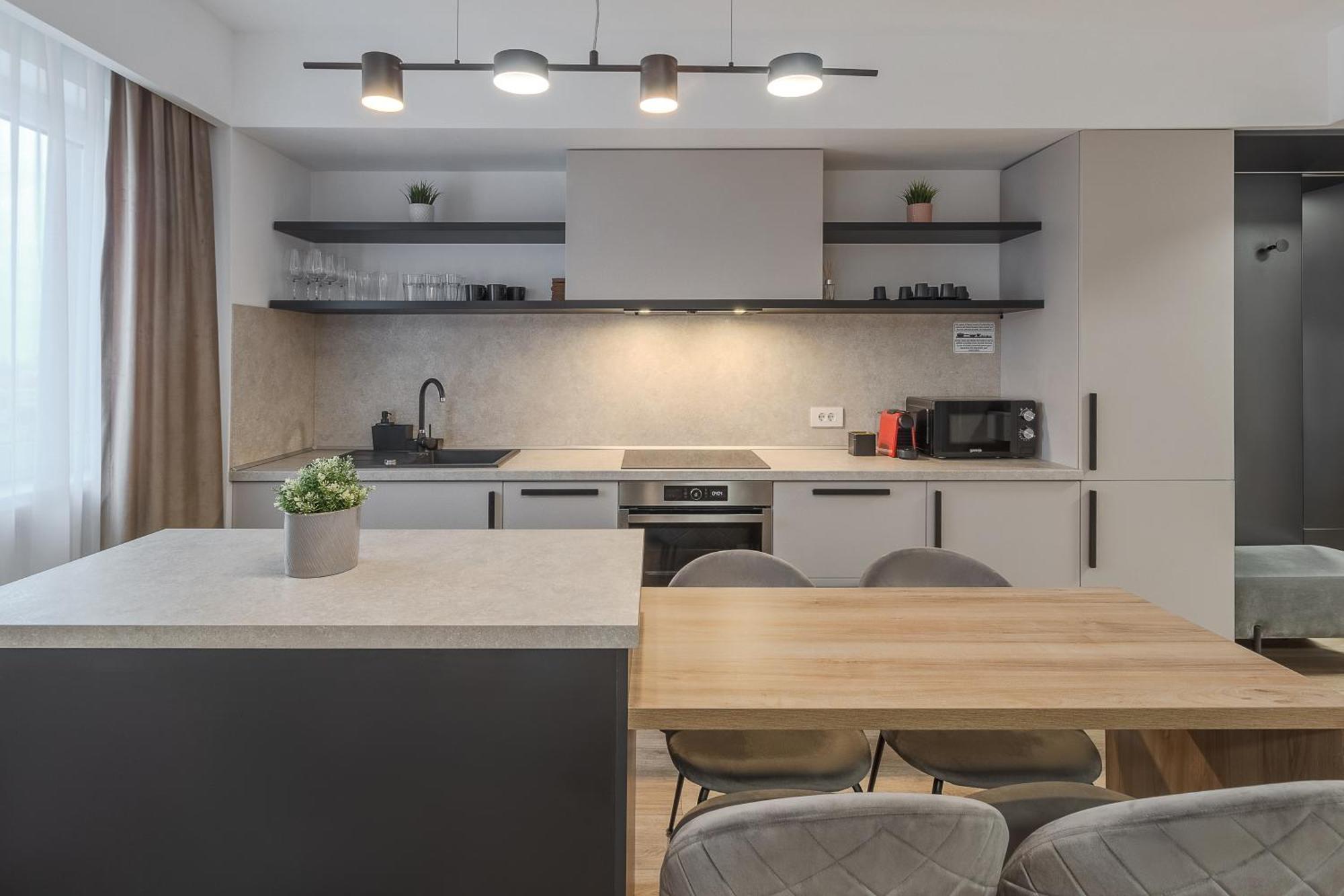 Modern Muse Apartment Oradea Buitenkant foto